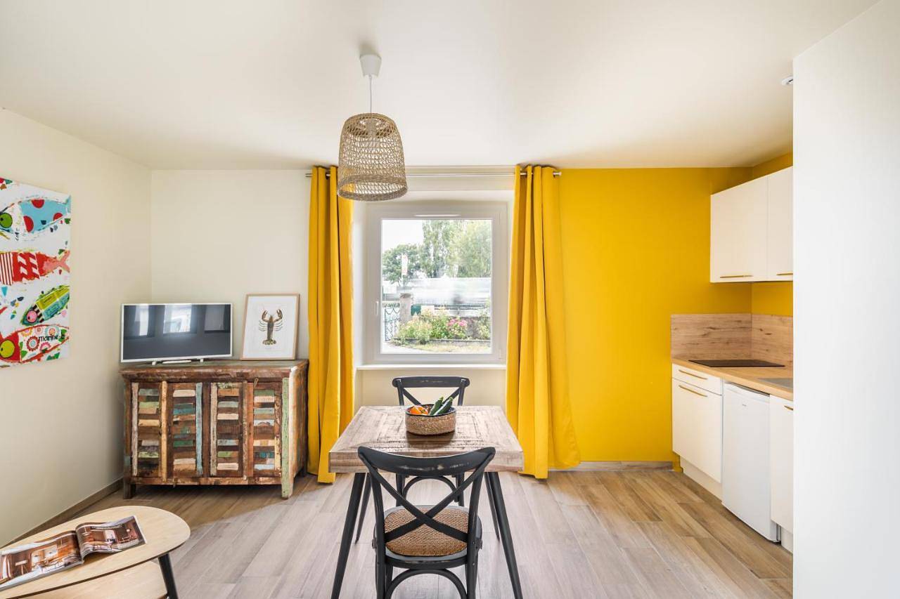 Appartement entier, One-Bedroom Apartment in Saint-Benoît-des-Ondes, Baie du Mont-Saint-Michel