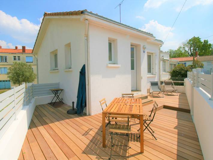 Holiday home for 4 people, with hot tub and terrace as well as pool and sauna - 1