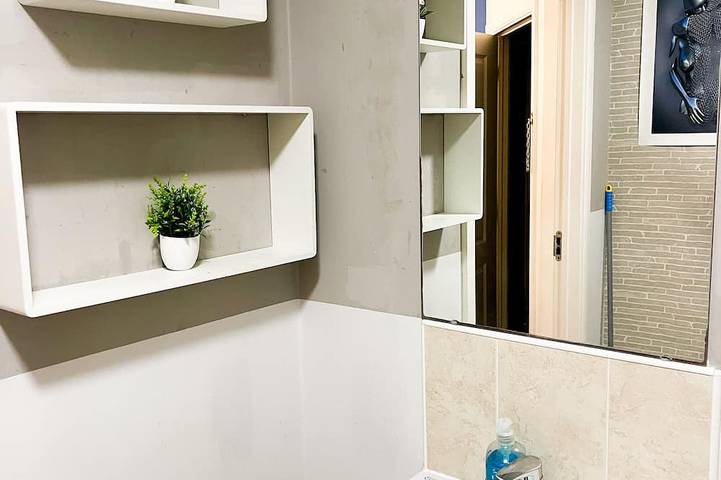 Appartement entier, Beautiful en-suite room, near train station. in Wolverhampton, Région de Birmingham