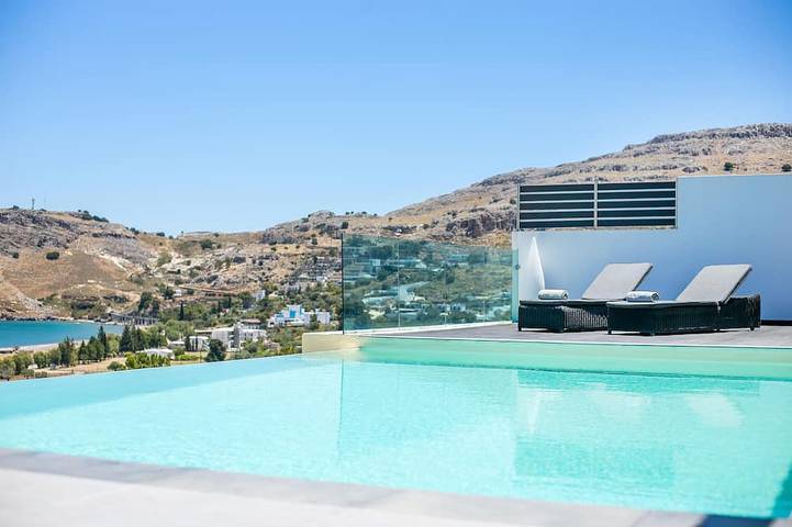 Ferienhaus für 8 Personen, mit Garten und Whirlpool sowie Terrasse, mit Haustier