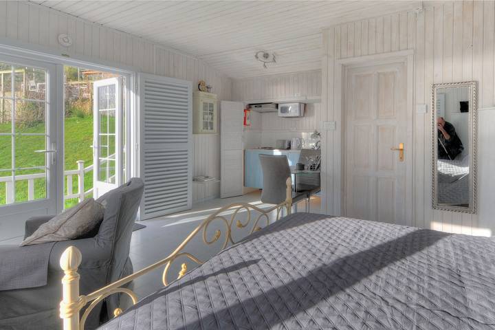 The Cabin in Lyme Regis, Dorset