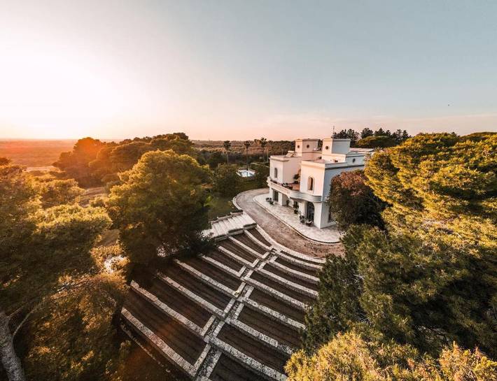 B&b per 2 persone, con Idromassaggio e Terrazza nonché Giardino e Piscina a Trepuzzi