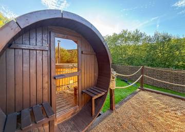 Chalet for 4 People in South East England, Medway, Photo 3