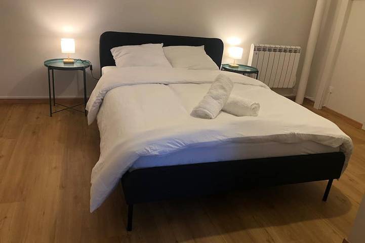Appartement entier, Serene & bright T1 bis 500m from Thermes – relax, recharge & feel at home in Cazaubon, Gers