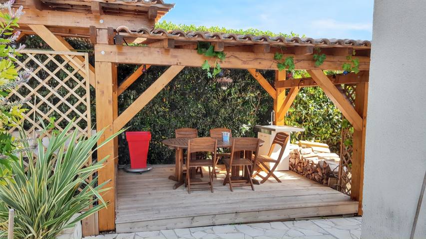 Villa pour 8 personnes, avec terrasse et piscine à Agde - 2