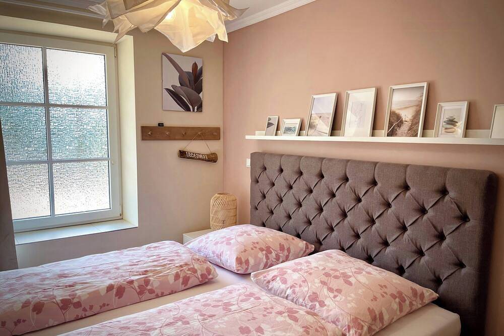Ganze Wohnung, Nachhaltiges Design-Appartement in Ostseenähe in Prasdorf, Kreis Plön