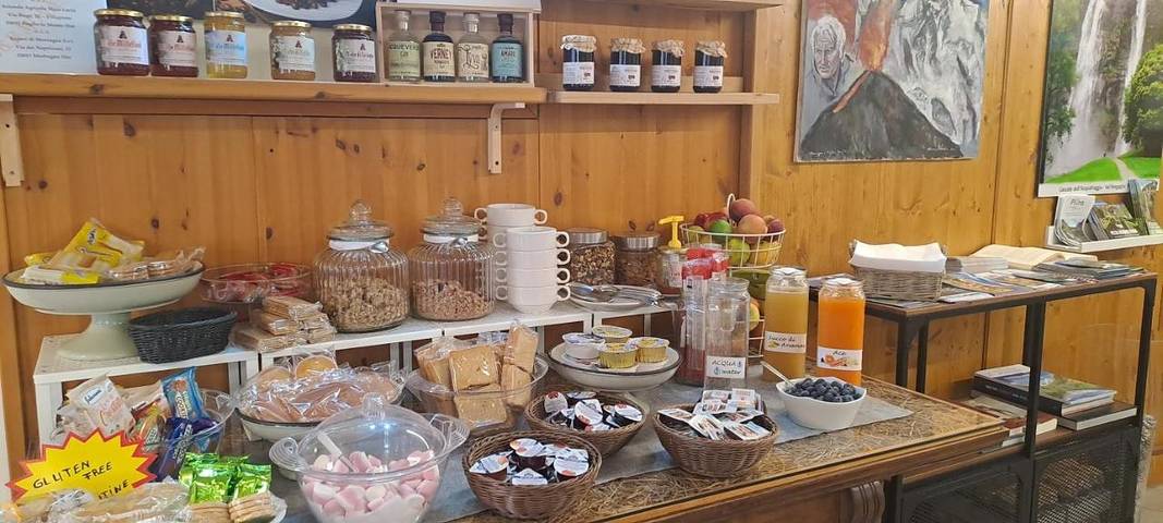 Location de vacances pour 2 personnes, avec vue et jardin à Dubino - 2