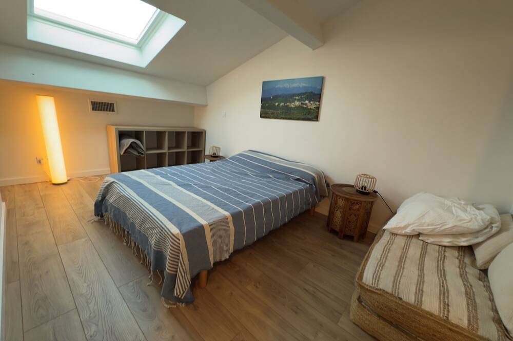 Detached house 53 m2, 3 rooms with garden, sea view in Treilles, Mittelmeerküste (Frankreich)