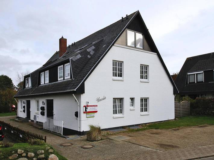 Ferienwohnung für 2 Personen, mit Terrasse und Pool sowie Sauna in Westerland