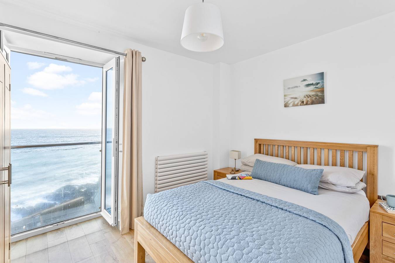 Entire holiday apartment, 14 At The Beach in Torcross, South Devon