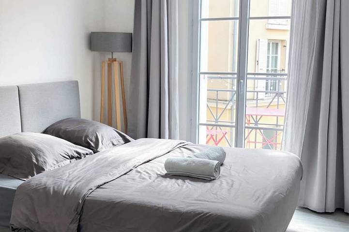 Apartamento entero, 2Bedroom Apartment near Disneyland paris,outlet shopping, 2Free Parking, Balcony in Serris, Sena y Marne