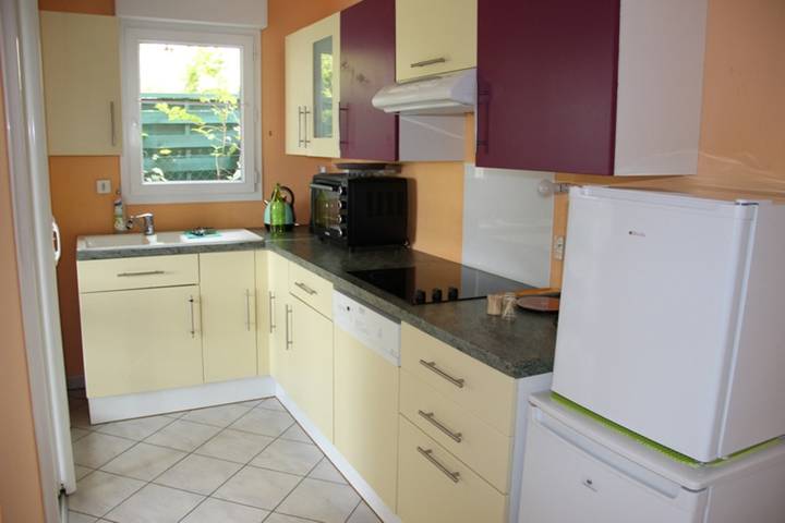 Gîte pour 5 personnes, avec piscine ainsi que terrasse et jardin en Ardèche - 4