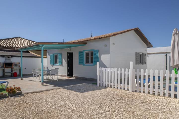 Ferienhaus 'Casa Verde Agua' mit privatem Pool, WLAN und Klimaanlage in Conil de la Frontera, Costa de la Luz