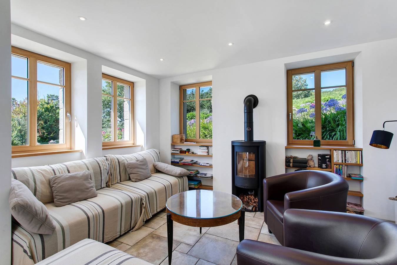 Maison de vacances 'Bréhat Bord de Mer - Villa San Denn' avec jardin privé et Wi-Fi in Île-de-Bréhat, Côte de Goëlo