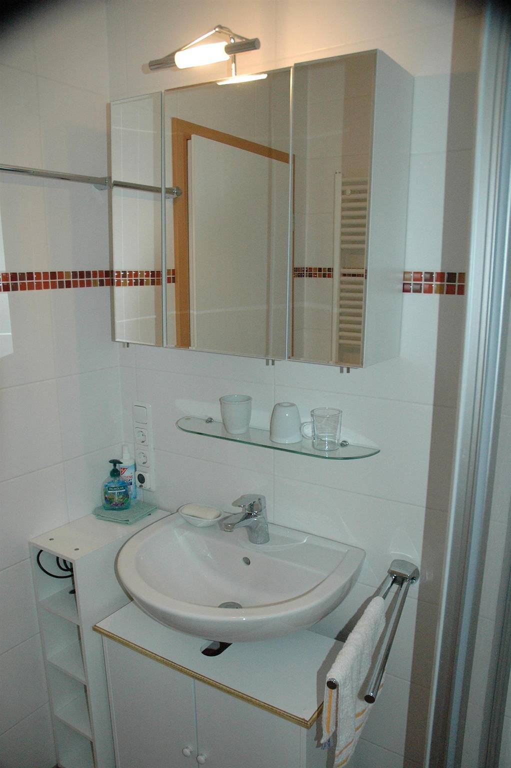Apartamento vacacional entero, Appartement/Fewo, Dusche oder Bad, Wc in Marburgo, Lahntal