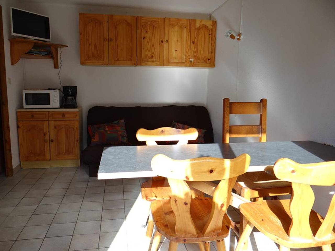 Ganzes Studio, 21m² Studio zur Miete in St Jean d'Aulps, direkt an den Pisten in Saint-Jean-d'Aulps, Les Portes du Soleil