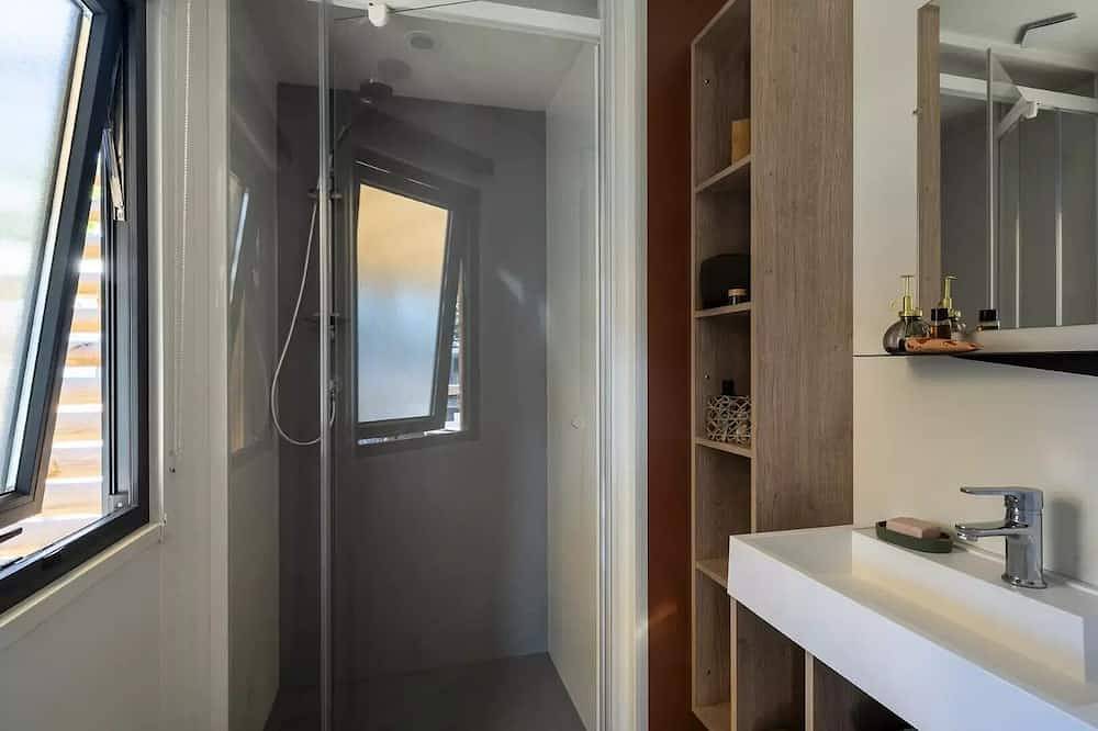Mobil Home Presta+ 4 Pièces 6/7 Personnes Climatisé + Tv in Lannion, Ceinture Dorée