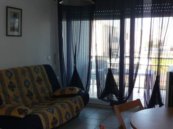 Gîte pour 4 personnes, avec balcon à Sainte-Marie-la-Mer - 4