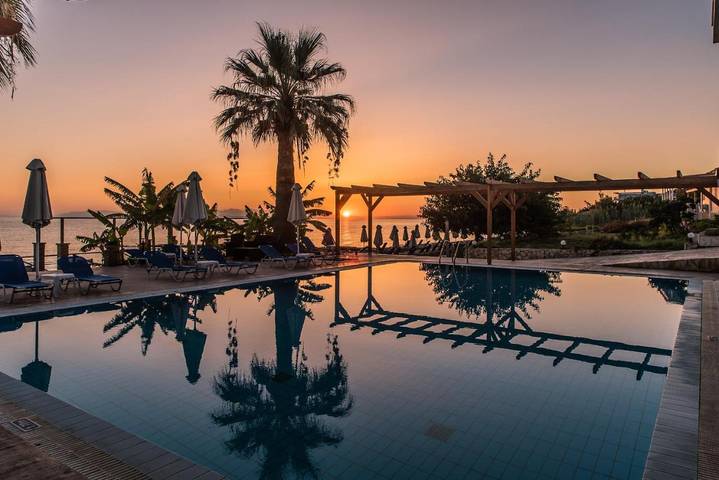 Hôtel pour 2 personnes, avec jardin ainsi que piscine et vue
