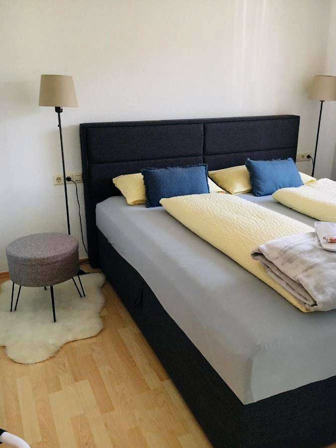 Geheel appartement, Two-Bedroom Apartment in Schwäbisch Hall, Hohenlohe