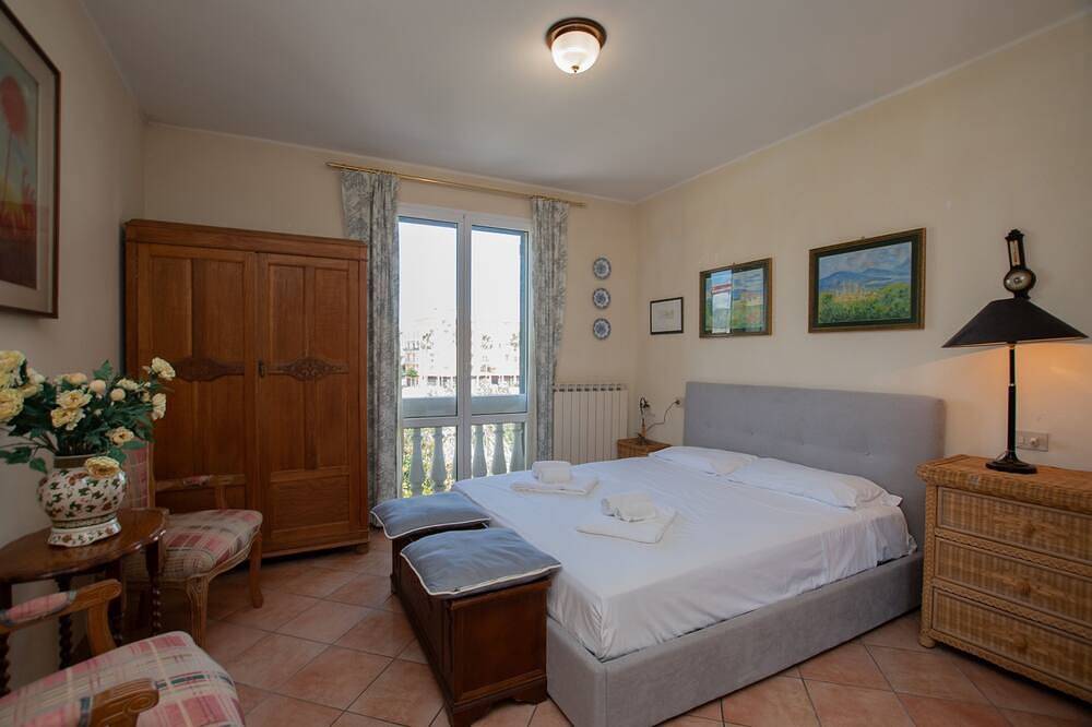 Ganze Wohnung, Apartment Sweet Mono in Albenga, Riviera di Ponente