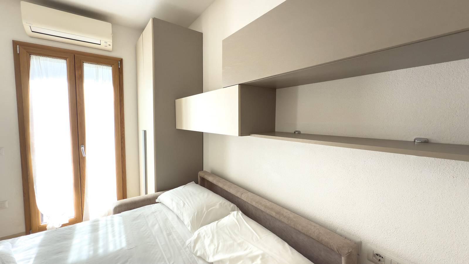 Appartamento intero, Urban Loft-2 -  In the heart of Olbia in Terranoa/Olbia, Olbia