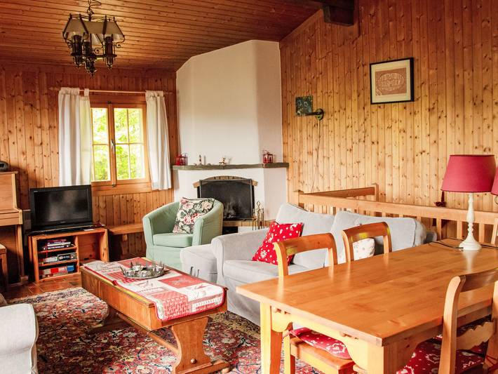 Ferienhaus für 6 Personen, mit Balkon und Terrasse sowie Garten und Ausblick in Kanton Freiburg - 2