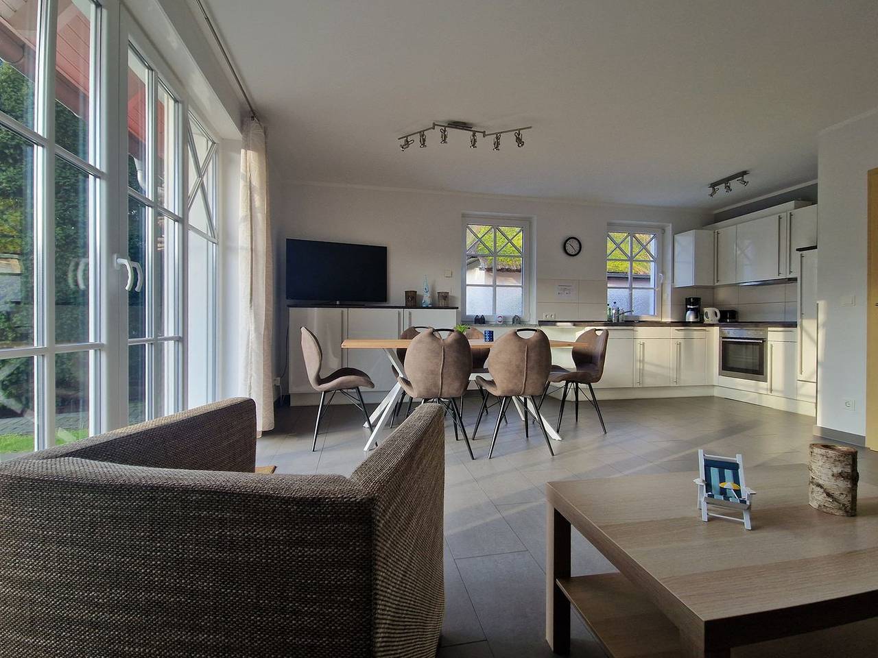 Doppelhaushälfte mit ca. 93 m² Wohnfläche für 6 Personen mit Glasfaser (Wlan) in Graal-Müritz, Rostock und Umgebung