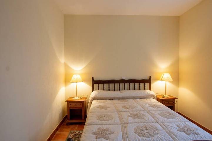 Gîte pour 6 personnes, avec jardin à Tursac - 4