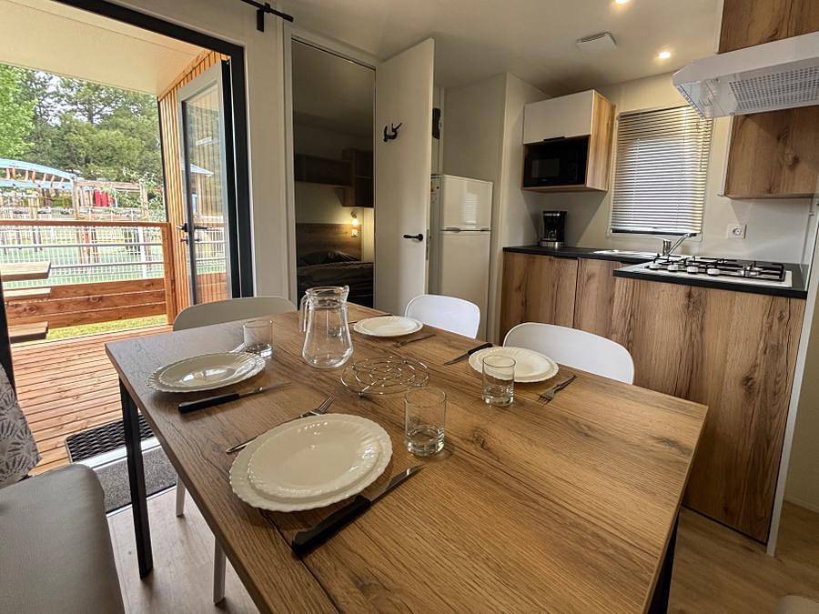 Camping Domaine de La Pinede - Mobilhome 6 personnes - Cabane Confort + 3 chambres in Étaples, Région de Montreuil