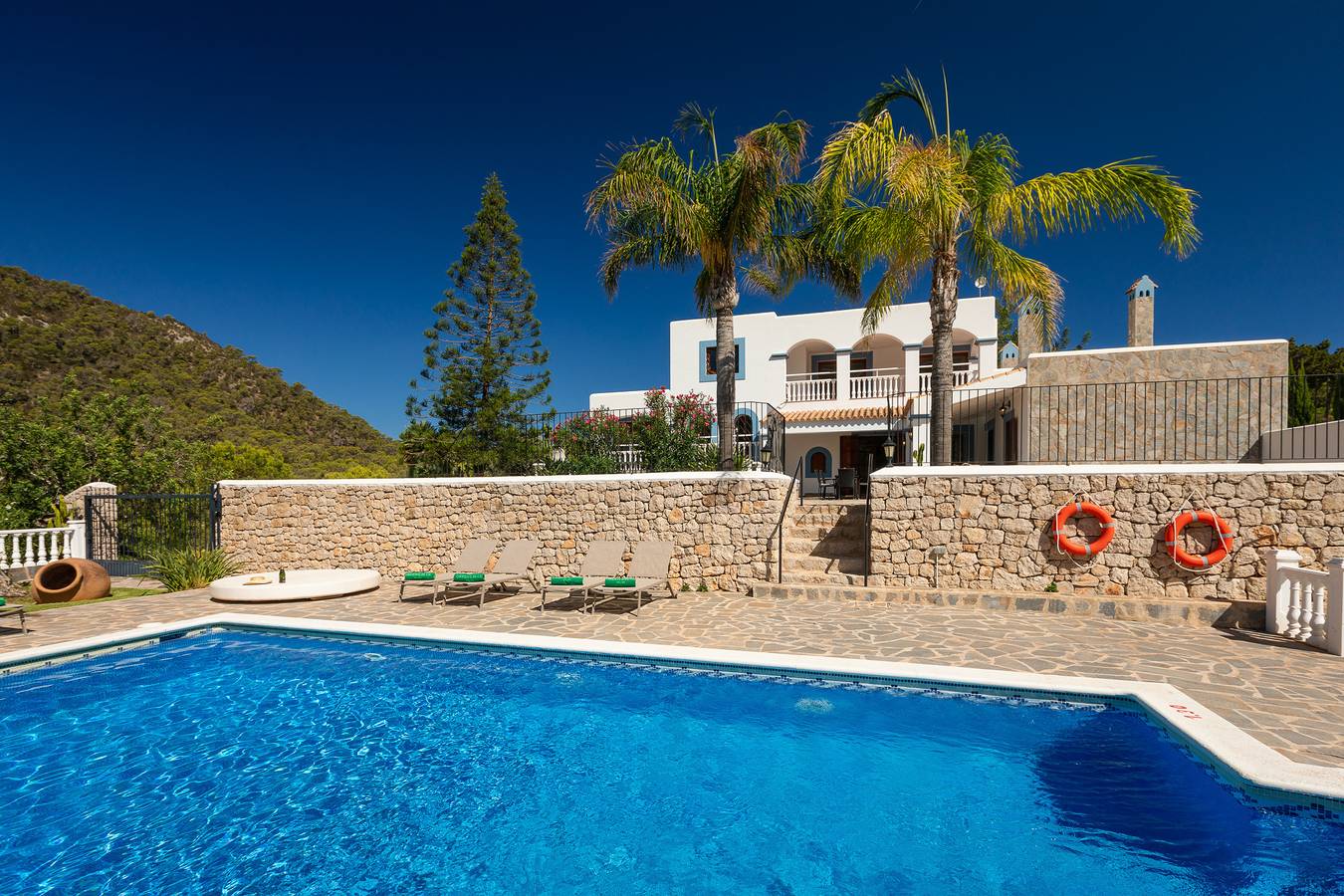 Villa pour 10 personnes avec terrasse in Cala d'en Serra, Sant Joan de Labritja