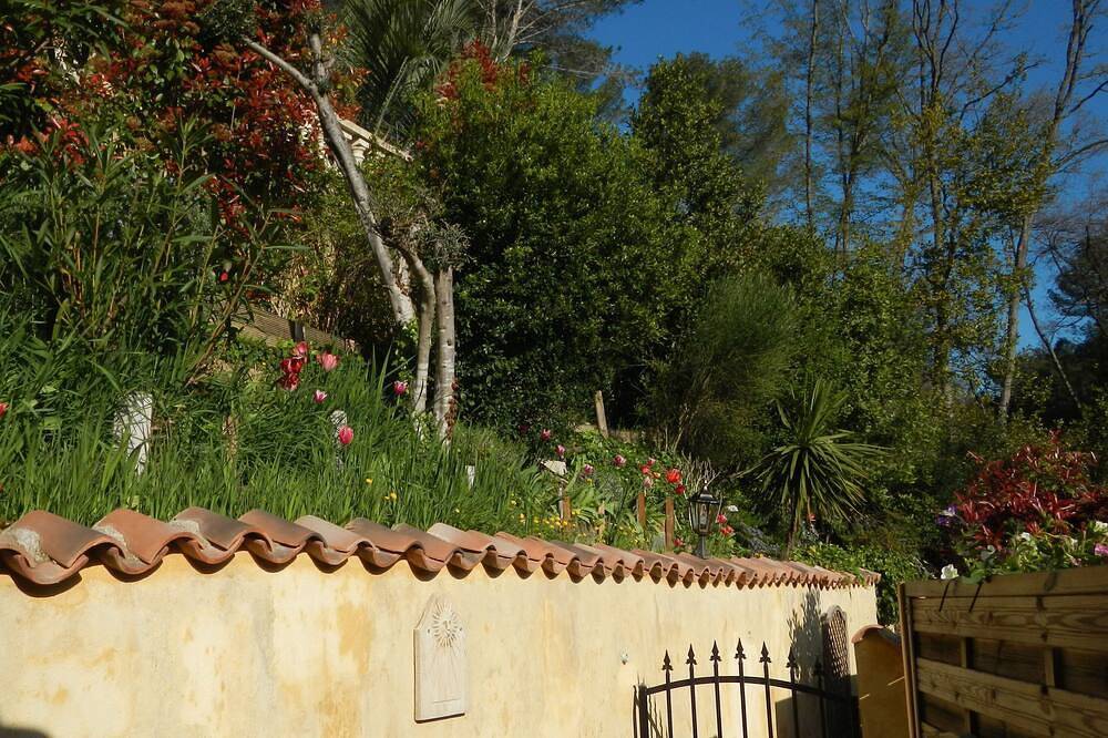 Ganze Wohnung, Neues Studio mit privatem Pool 5 Minuten vom Strand entfernt in Cagnes-sur-Mer, Cannes und Umgebung
