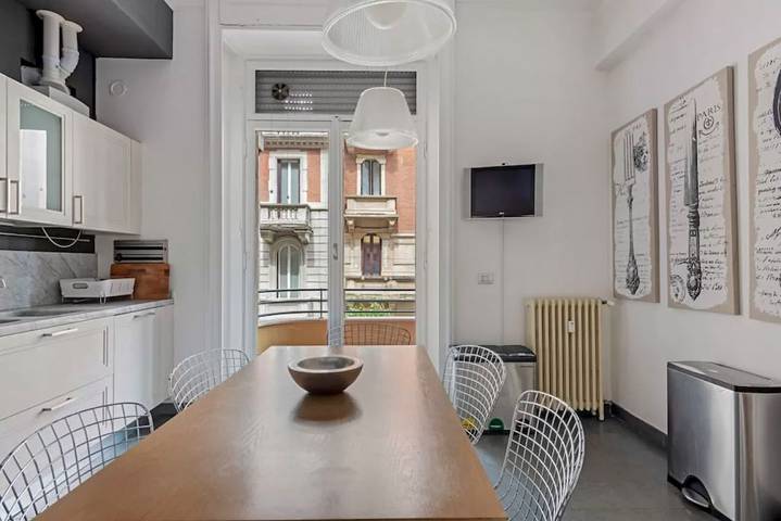 Villa pour 12 personnes, avec balcon et jardin à Milan - 4