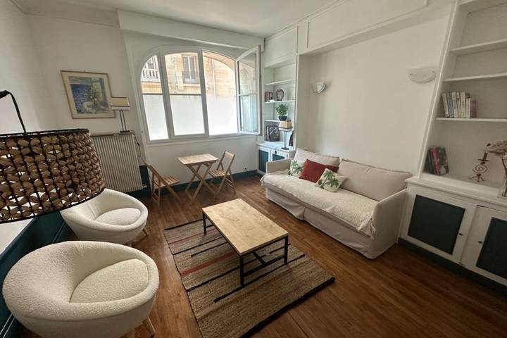 Gîte pour 2 personnes près de la Tour Eiffel