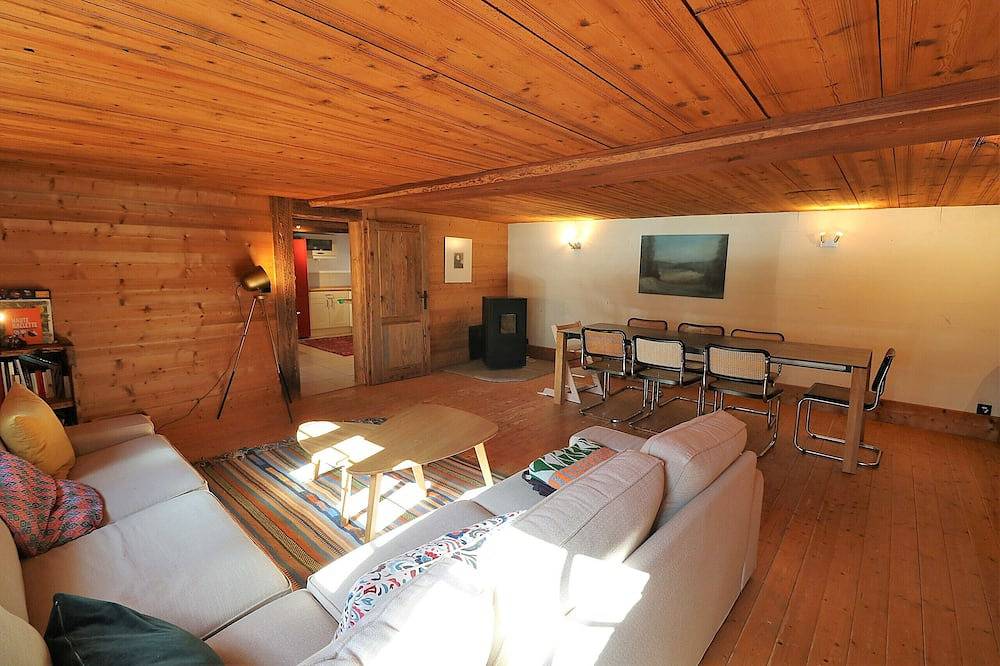 Chalet Berthé 11 authentique et rénové 6 personnes in Evolène, Walliser Alpen