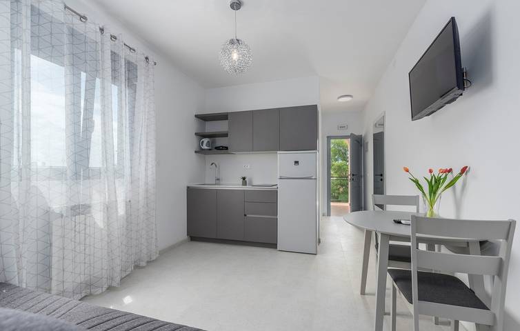 Ferienwohnung für 3 Personen, mit Balkon/Terrasse in Poreč - 3