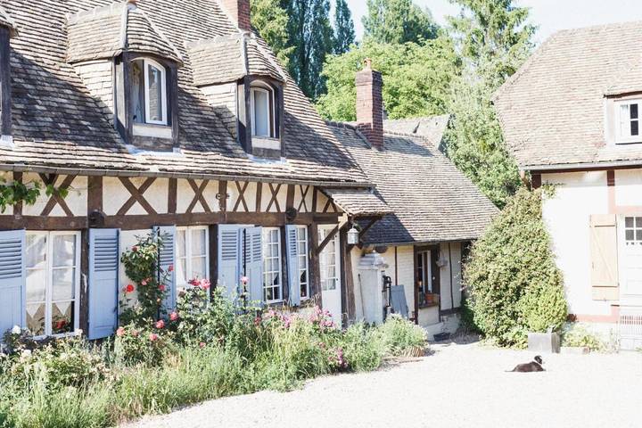 Location de vacances pour 2 personnes, avec jardin à Saint-Denis-le-Ferment