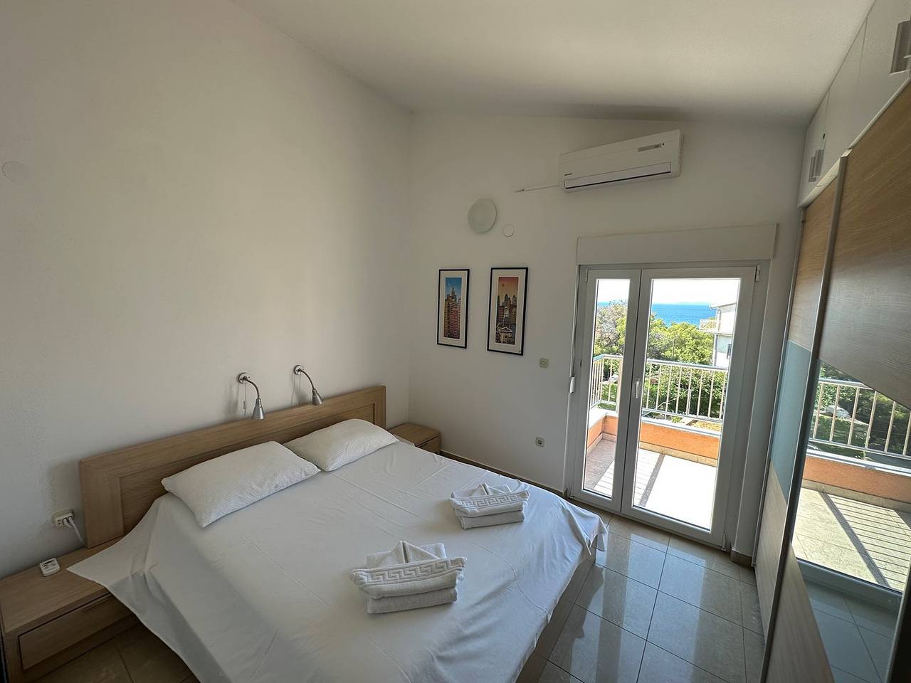 Entire apartment, Penthouse Apartment with sea view in Primosten, Šibenik-Knin