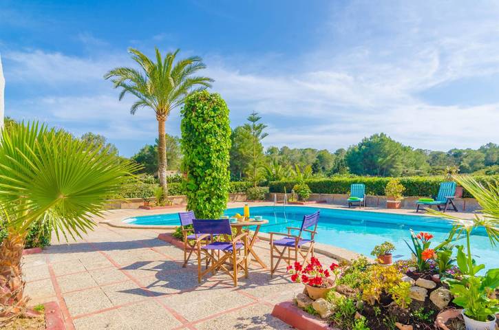 Villa für 6 Personen, mit Garten in Es Trenc