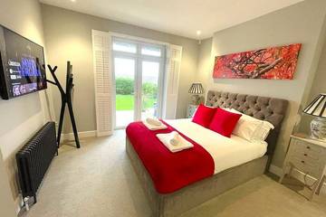 Beach House for 10 People in Westward Ho, Devon, Photo 3