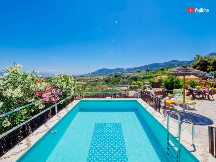 Casa rural para 6 personas, con terraza y jardín, Se admiten mascotas en Alhaurín de la Torre - 2