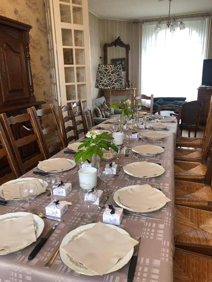 Villa bonne entente avec escape game in Donchery, Ardennes