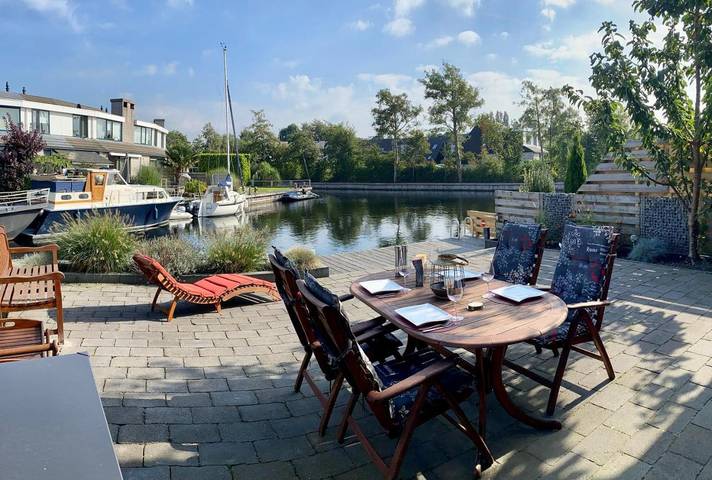 Ferienhaus für 6 Personen, mit Terrasse und Garten sowie Seeblick und Ausblick in Lemmer - 2