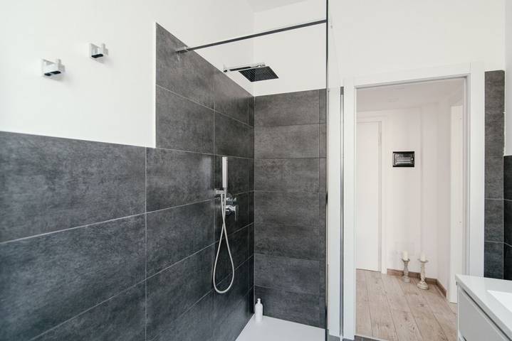 Appartamento intero, Mark's Gallery - Modern apt in the city center in Como, Lago di Como