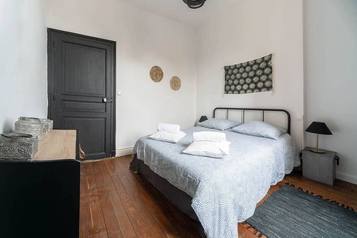 Appartement entier, Appartement design & confort en centre-ville in Vichy, Région de Vichy