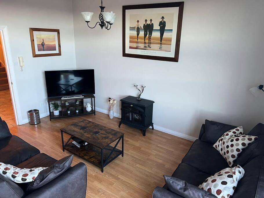 Entire apartment, Two-Bedroom Apartment in Newcastle (County Down), County Down