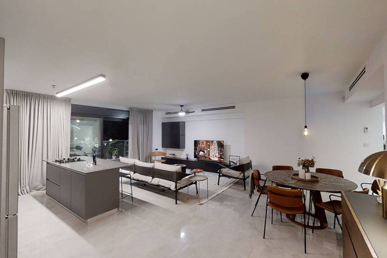 Appartement entier, Luxury 4Bedroom new apartment-Beach  Bahai Gardens in Haïfa, District de Haïfa