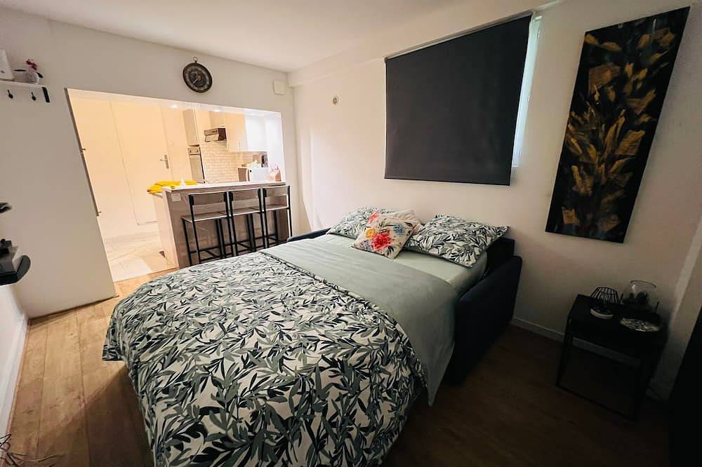 Entire apartment, Superb studio with private entrance and garden in Bagneux, Hauts-de-Seine