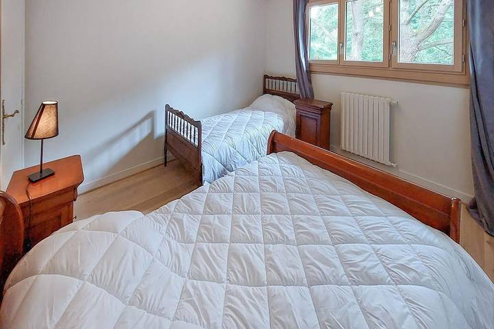 Location de vacances pour 9 personnes, avec jardin, animaux acceptés à Saint-Thurien - 4