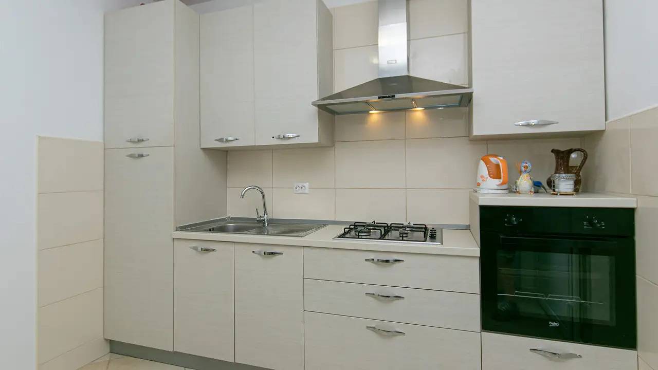 Ganze Ferienwohnung, Ferienwohnung für 11 Personen (70 m²) in Gradac (Split-Dalmatien) in Gradac, Makarska Riviera